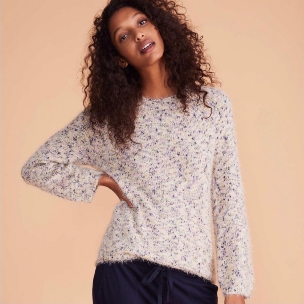 Lou & Grey Speckled Eyelash Sweater Size M.